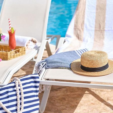 Hotel Illot Suites Cala Ratjada  Exterior photo