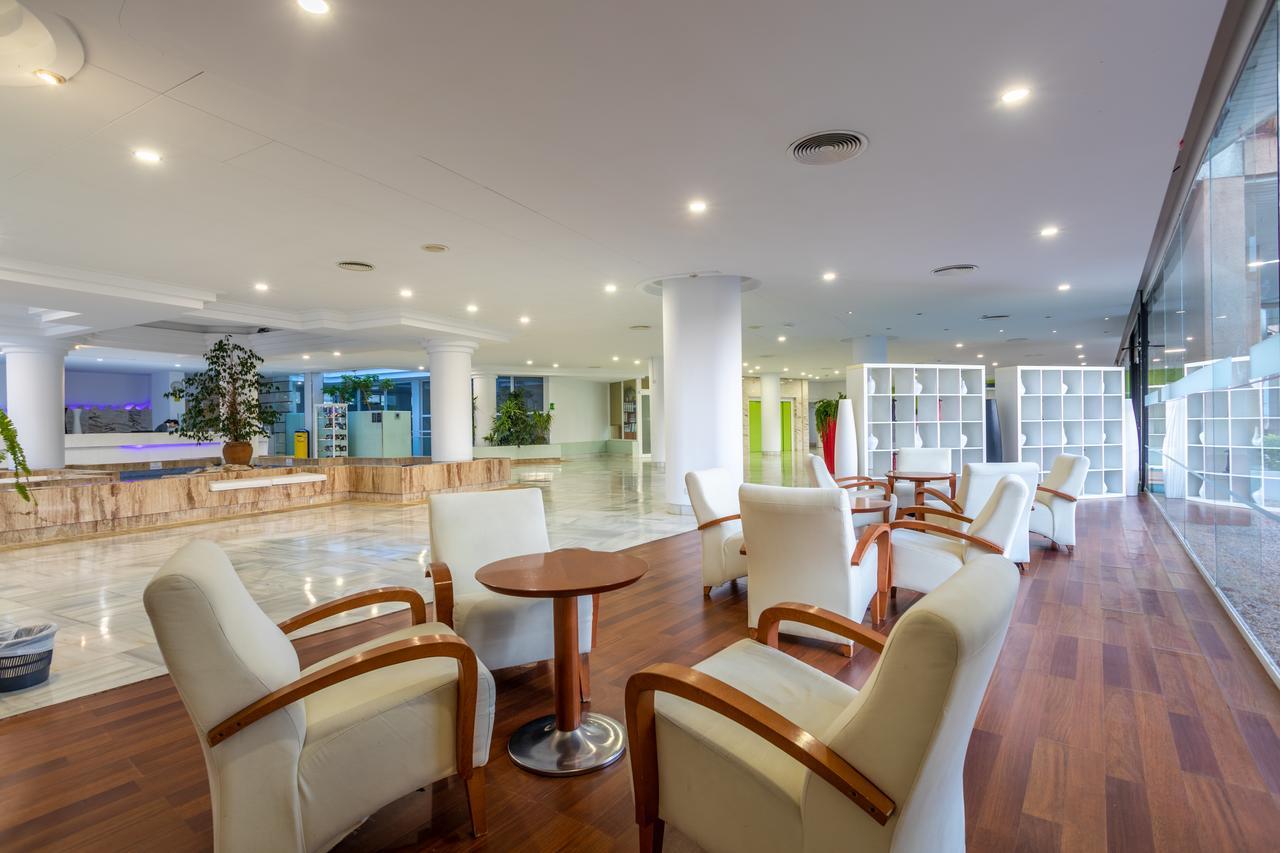 Hotel Illot Suites Cala Ratjada  Exterior photo