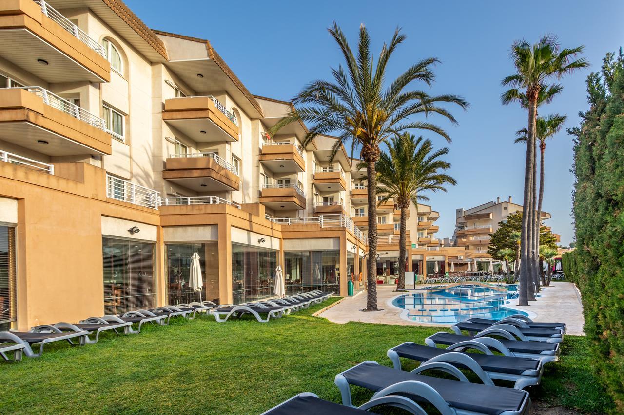Hotel Illot Suites Cala Ratjada  Exterior photo